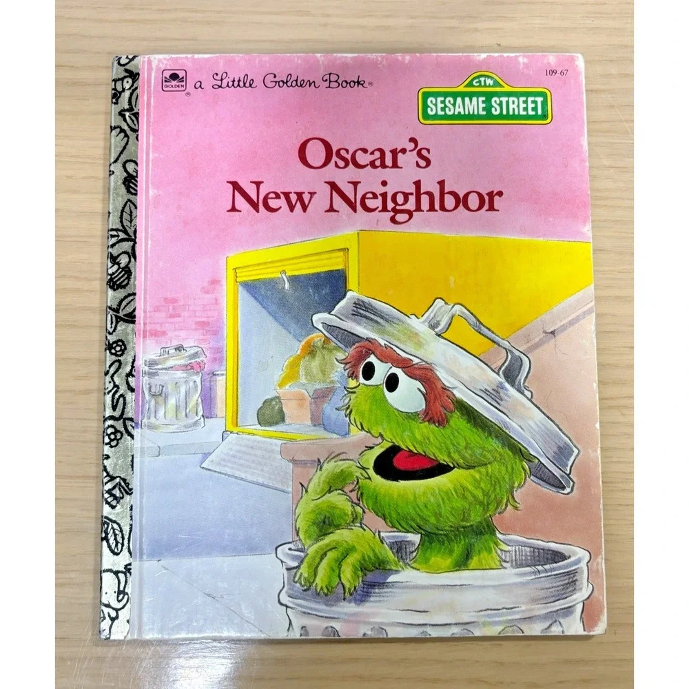 Vintage Lot of 2 Little Golden Books Lot Sesame Street Kermit Muppets Oscar Frog
